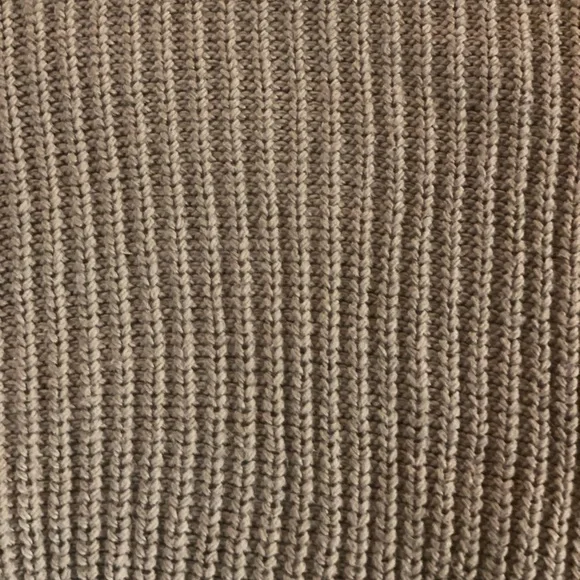 H&M Chunky Knit Beige Turtleneck Sweater - Picture 6 of 10